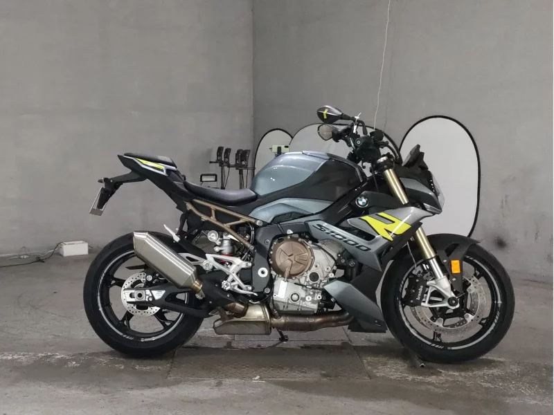 BMW  S1000R лот № 7132 оценка 4.5  с аукциона в Японии