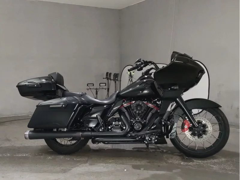 Harley-Davidson HARLEY FLTRXSE1920CVO лот № 8428 оценка 4  с аукциона в Японии