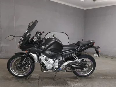 Yamaha FZ-1 FEATHER  с аукциона в Японии