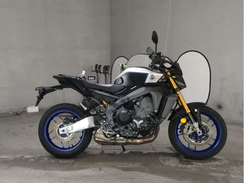 Yamaha MT-09 лот № 8439 оценка 5  с аукциона в Японии