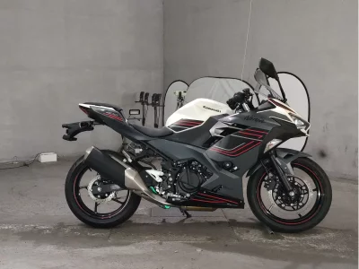 Kawasaki NINJA400 2024