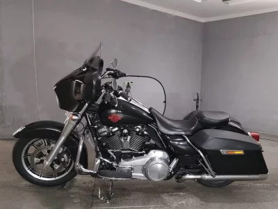 Harley-Davidson HARLEY FLHT1750 лот № 8495 оценка 4  с аукциона в Японии 2