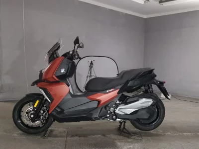 BMW BMW C400X  с аукциона в Японии