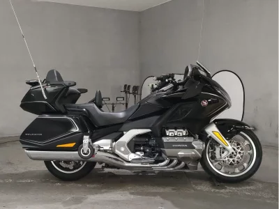 Honda GL1800 TOUR DCT  с аукциона в Японии