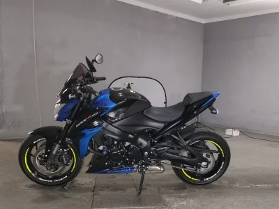 Suzuki GSX-S1000 лот № 7673 оценка 4.5  с аукциона в Японии 2