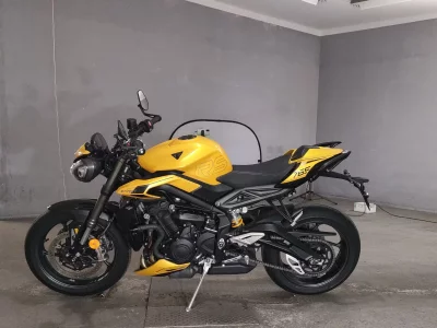 Triumph TRIUMPH STREET TRIPLE RS  с аукциона в Японии