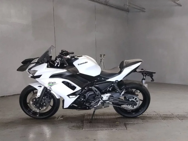 Kawasaki NINJA650