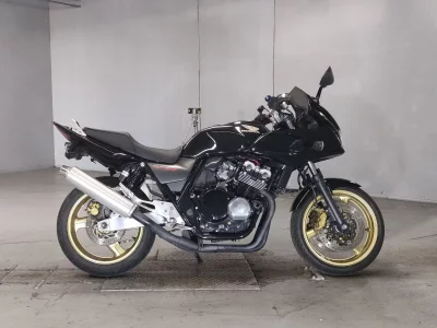 Honda CB400SFV-3 BOLDOR