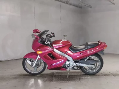 Kawasaki ZZR250