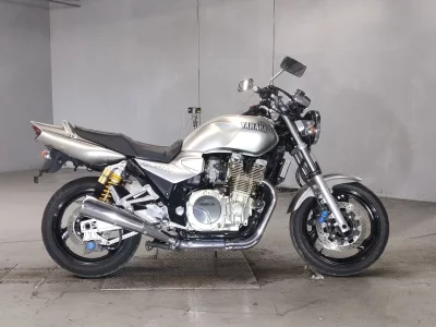 Yamaha XJR1300