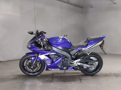 Yamaha YZF-R1