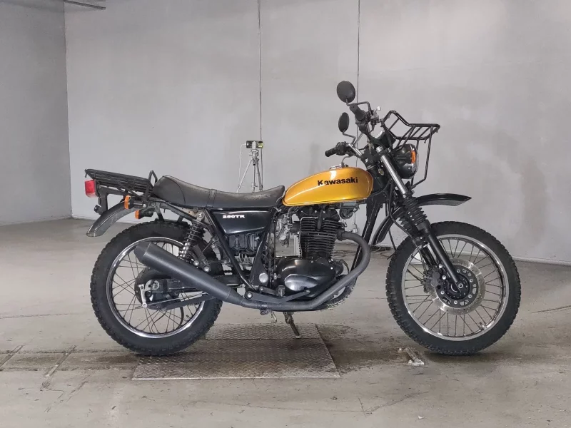 Kawasaki 250TR