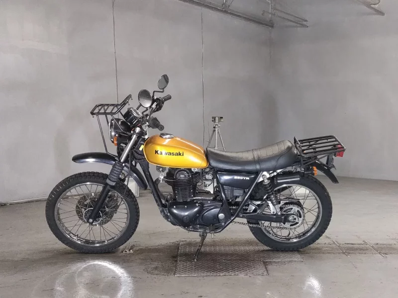 Kawasaki 250TR