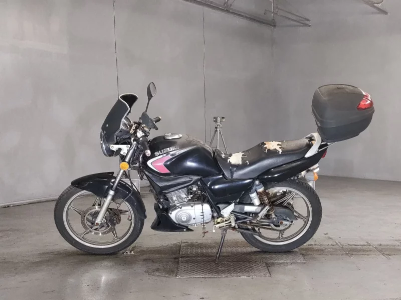 Suzuki EN125