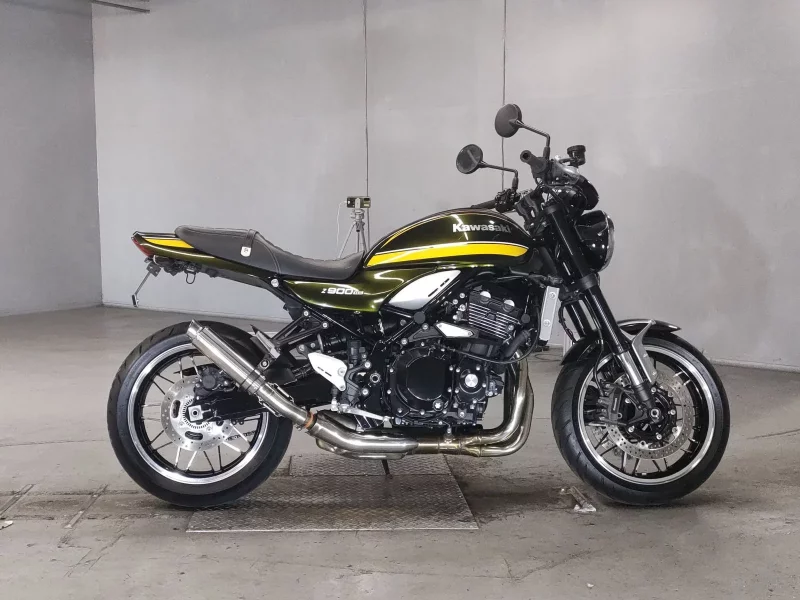 Kawasaki Z900RS лот № 5458 оценка 4.5  с аукциона в Японии