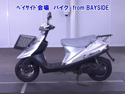 Suzuki ADDRESS V100