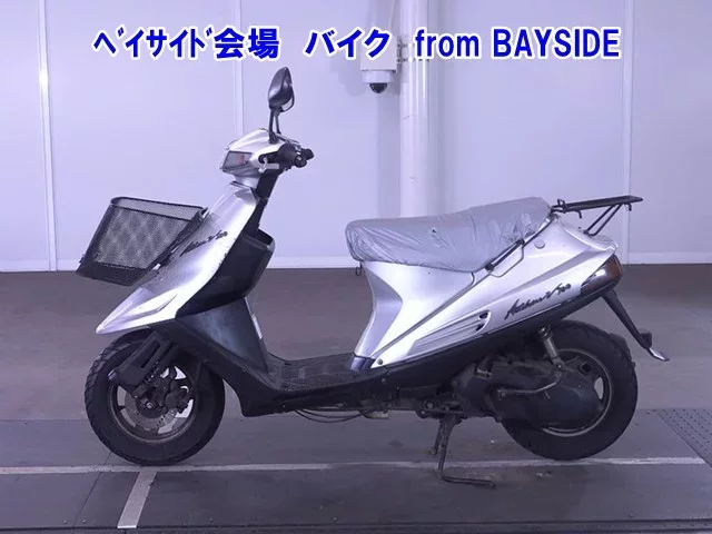 Suzuki ADDRESS V100