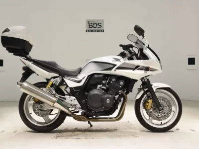Honda CB400SFV-4 BOLDORABS  с аукциона в Японии