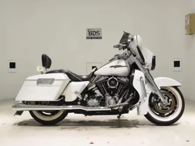 Harley-Davidson HARLEY FLHX1580  с аукциона в Японии