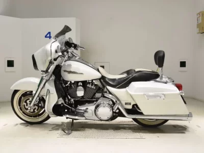 Harley-Davidson HARLEY FLHX1580  с аукциона в Японии