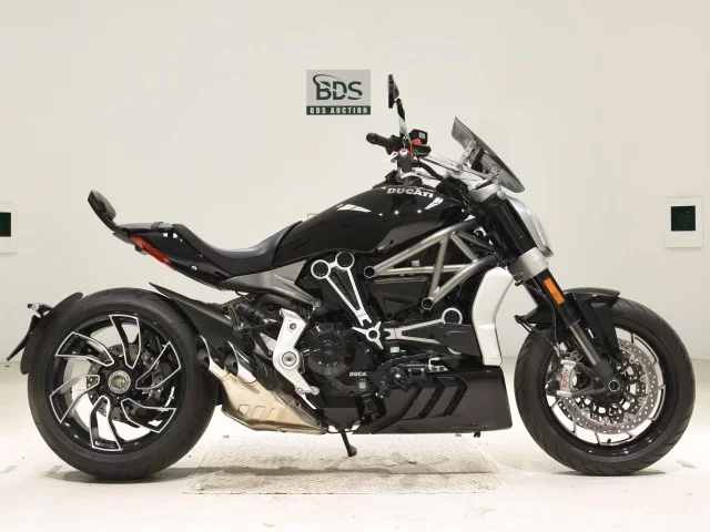 Ducati  X DIAVEL S лот № 7674 оценка 6  с аукциона в Японии