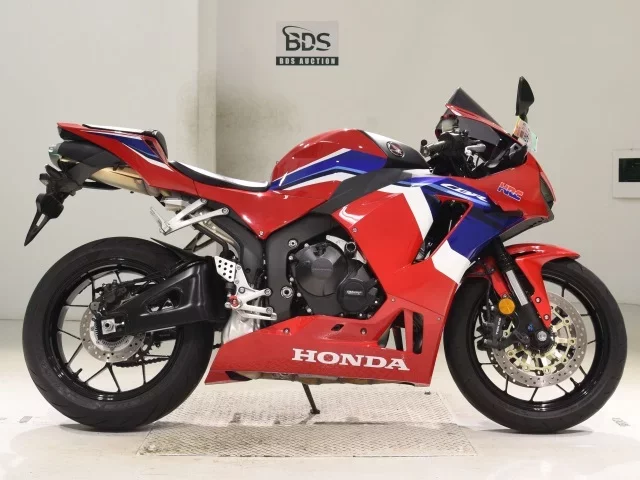 Honda CBR600RR-4 лот № 5291 оценка 5  с аукциона в Японии
