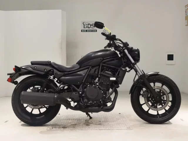 Kawasaki ELIMINATOR 400-3 лот № 0351 оценка 5  с аукциона в Японии