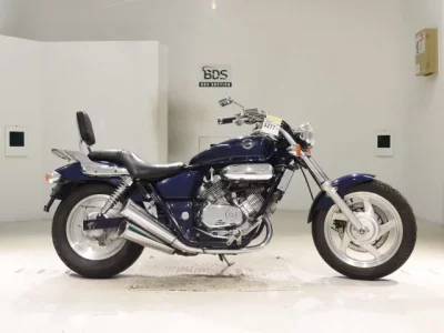 Honda MAGNA 250  с аукциона в Японии