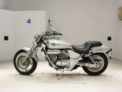 Honda MAGNA 250  с аукциона в Японии