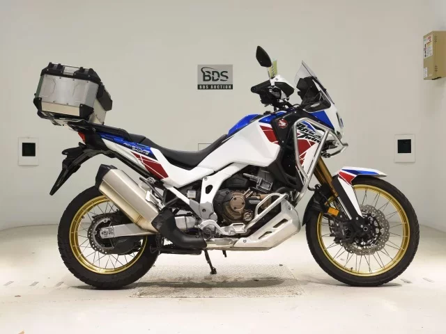 Honda CRF1100L AFRICA TWIN D лот № 8111 оценка 4  с аукциона в Японии
