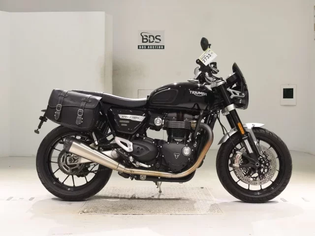 Triumph  SPEED TWIN лот № 2733 оценка 4  с аукциона в Японии