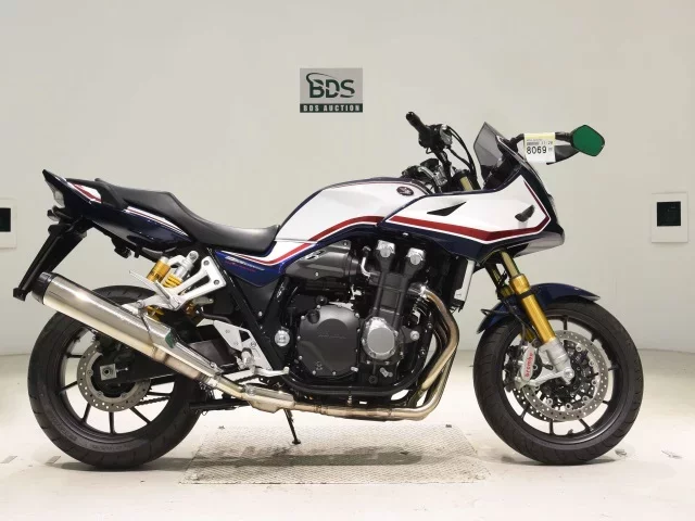 Honda CB1300S BOL D OR -3SP лот № 8069 оценка 7  с аукциона в Японии