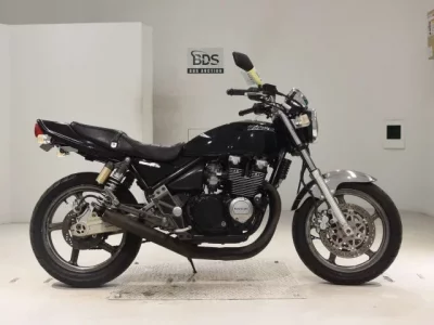 Kawasaki ZEPHYR400K  с аукциона в Японии