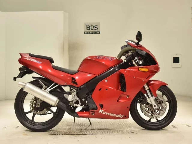 Kawasaki ZXR250-2 лот № 2748 оценка 4  с аукциона в Японии