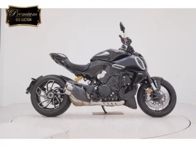 Ducati DUCATI DIAVEL V4  с аукциона в Японии