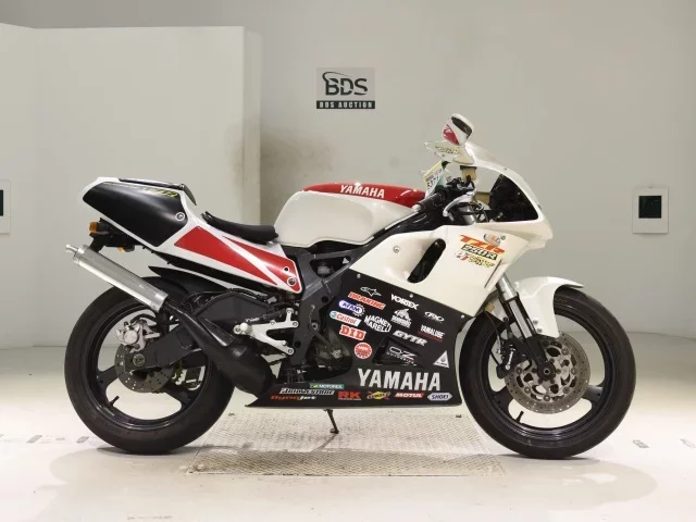 Yamaha TZR250R лот № 5371 оценка 4  с аукциона в Японии