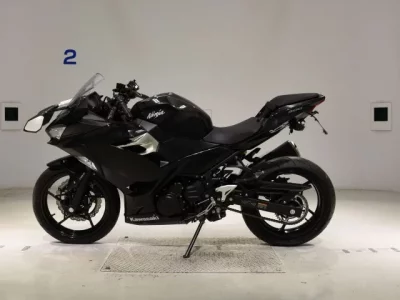 Kawasaki NINJA400-2  с аукциона в Японии