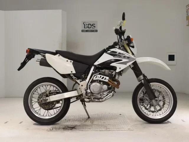 Honda XR250 MOTARD лот № 0565 оценка 4  с аукциона в Японии