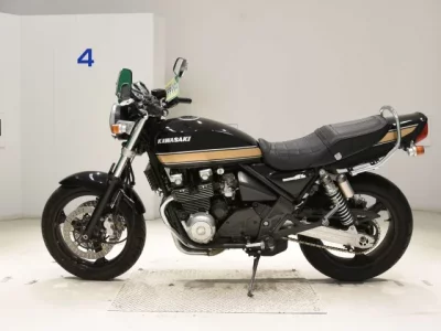 Kawasaki ZEPHYR400K  с аукциона в Японии