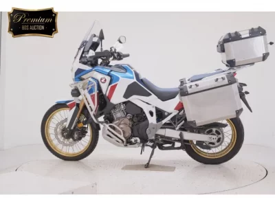 Honda CRF1100L AFRICA TWIN D  с аукциона в Японии