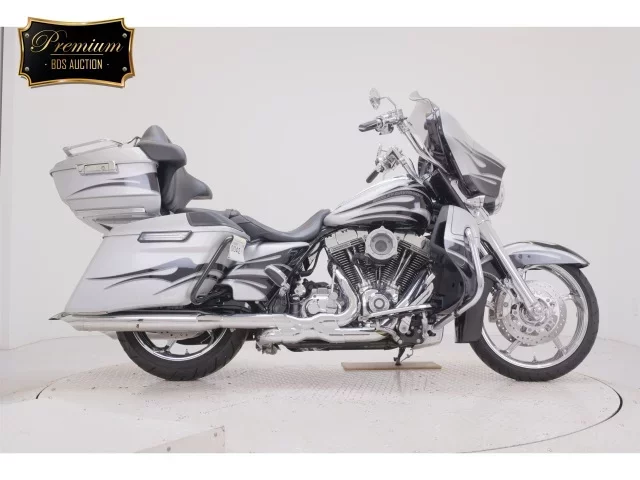 Harley-Davidson HARLEY FLHXSE1800CVO лот № 0042 оценка 5  с аукциона в Японии