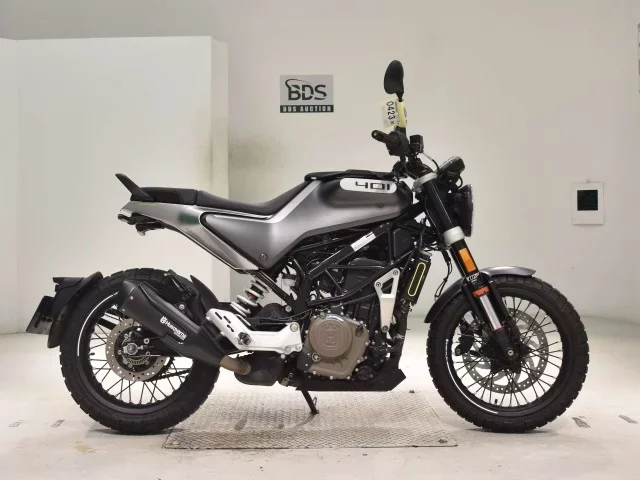 Other HUSQUARNA SUBARU TOPIREN401 лот № 0423 оценка 5  с аукциона в Японии