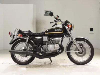 Suzuki GT380  с аукциона в Японии
