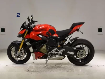 Ducati DUCATI STREET FIGHTER V4S  с аукциона в Японии