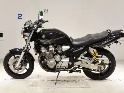 Yamaha XJR1300  с аукциона в Японии