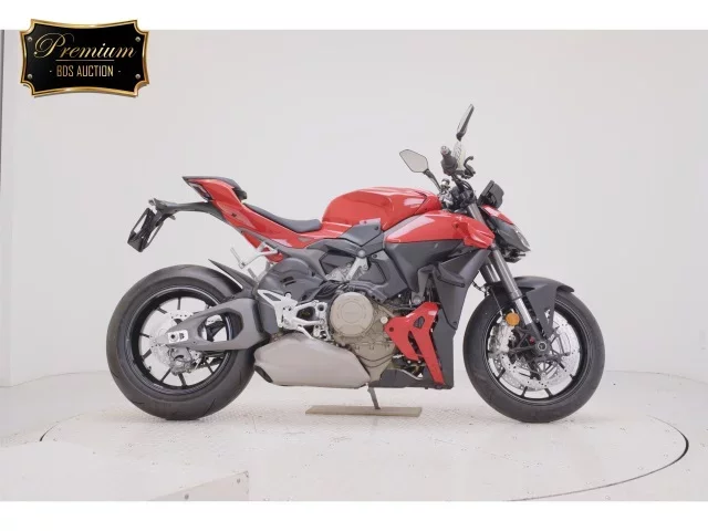 Ducati  STREET FIGHTER V4 лот № 7544 оценка 8  с аукциона в Японии