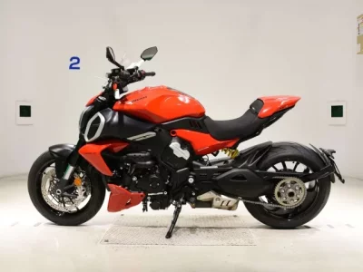 Ducati DUCATI DIAVEL V4  с аукциона в Японии