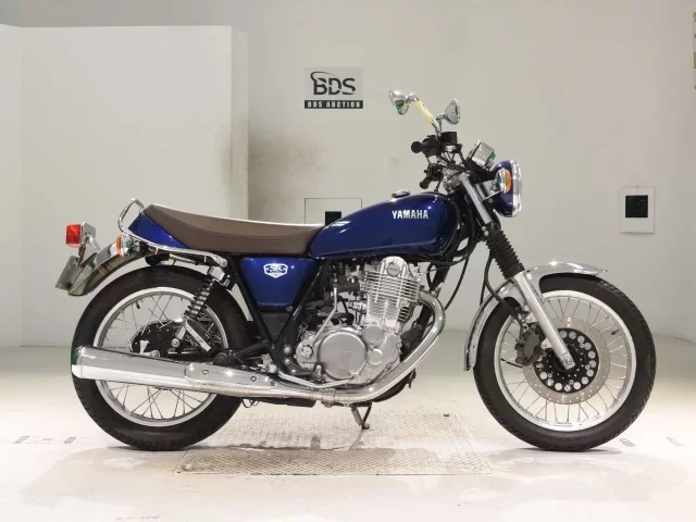 Yamaha SR400-5 лот № 5387 оценка 4  с аукциона в Японии
