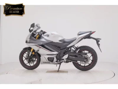 Yamaha YZF-R3 лот № 7503 оценка 5  с аукциона в Японии 2