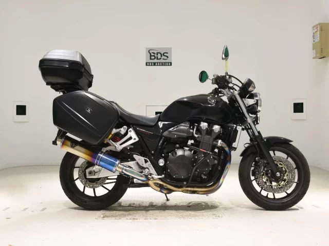 Honda CB1300SF-3E PACKAGE лот № 8098 оценка 5  с аукциона в Японии